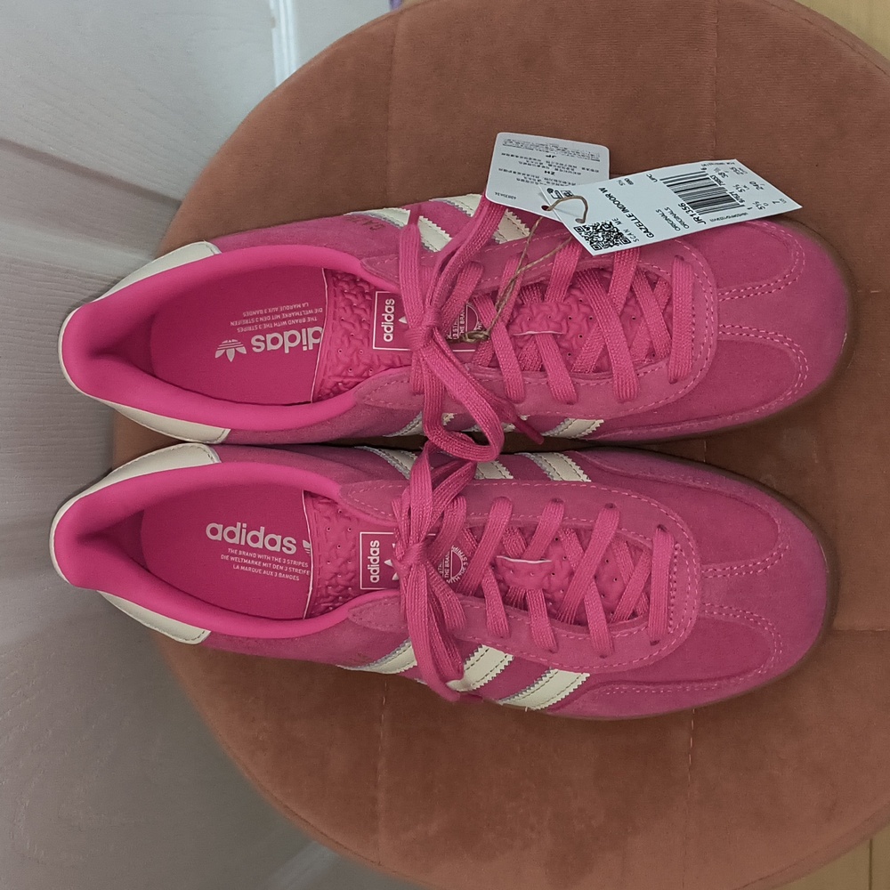 Adidas Gazelle Indoor Sneakers Pink Size 7 NWT - Picture 2 of 9